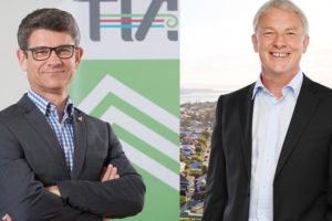 Chris Roberts v Phil Goff: We break the bout down