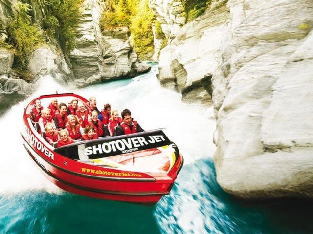 Shotover Jet achieves Qualmark Gold in Sustainable Tourism