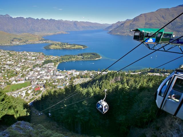 Queenstown’s Thomas recognised for services to tourism