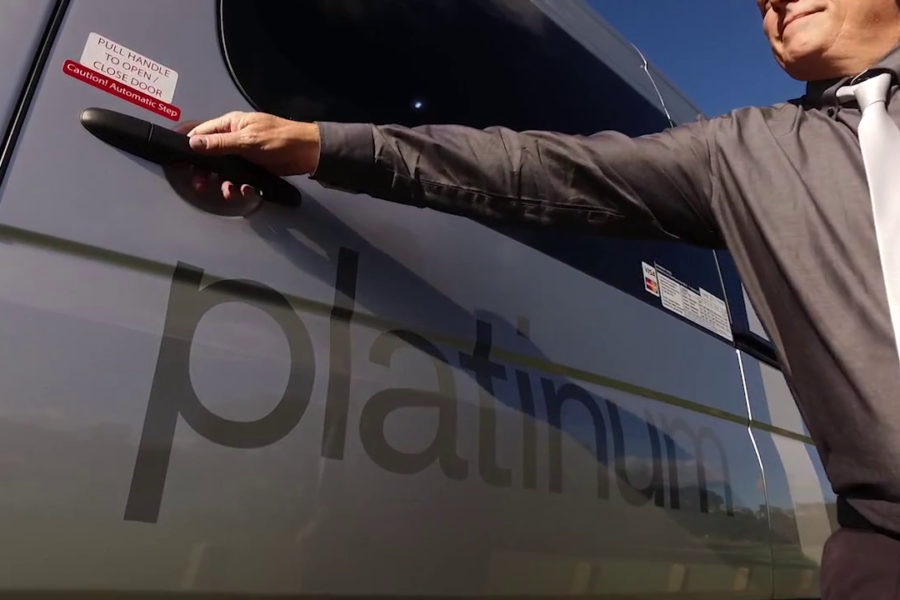 Super Shuttle goes Platinum with new luxury service