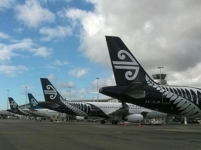 Air NZ announces bottom line loss of $454m