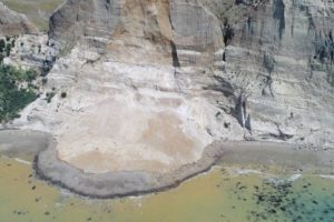 Beach access to Cape Kidnappers reopens