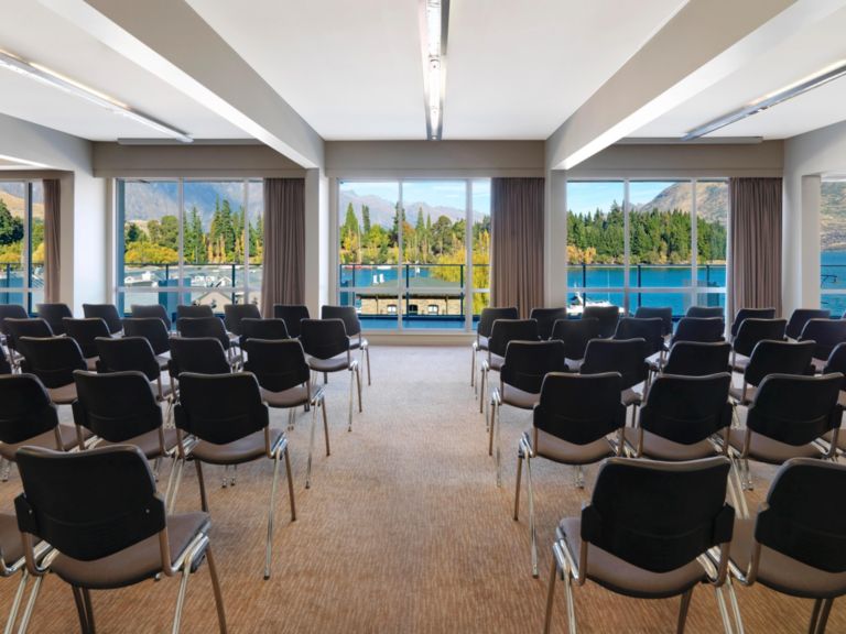 Queenstown hotel welcomes first Covid era conference