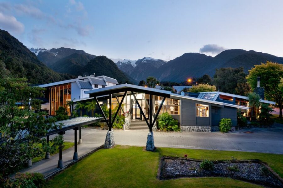 Trans-Tasman “lifeline” for Glacier Country hotel – Scenic