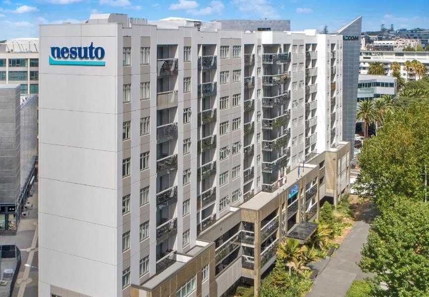 Auckland Nesuto Stadium Hotel up for sale