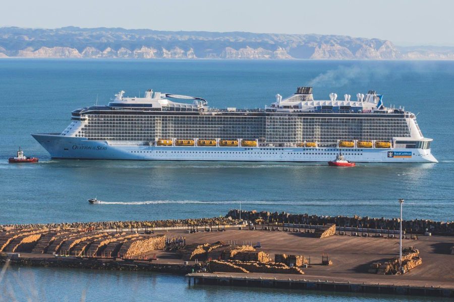Cruise navigates NZ’s extreme weather, offers support to hard-hit regions