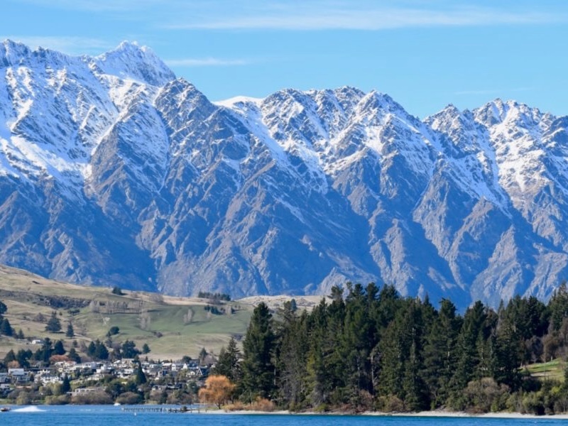Weekly hotel results: Queenstown holds up over autumn